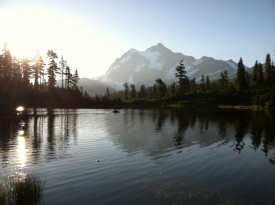 Field sampling at Picture Lake. Photo by Bowei He